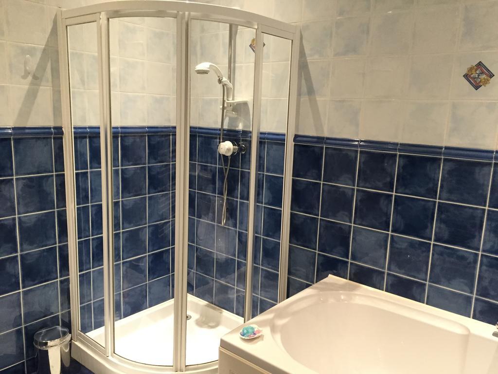 Blackburn Villa B&B Ayr Bagian luar foto