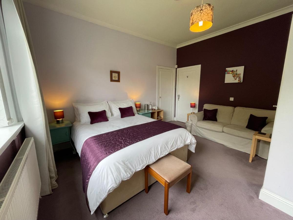 Blackburn Villa B&B Ayr Bagian luar foto