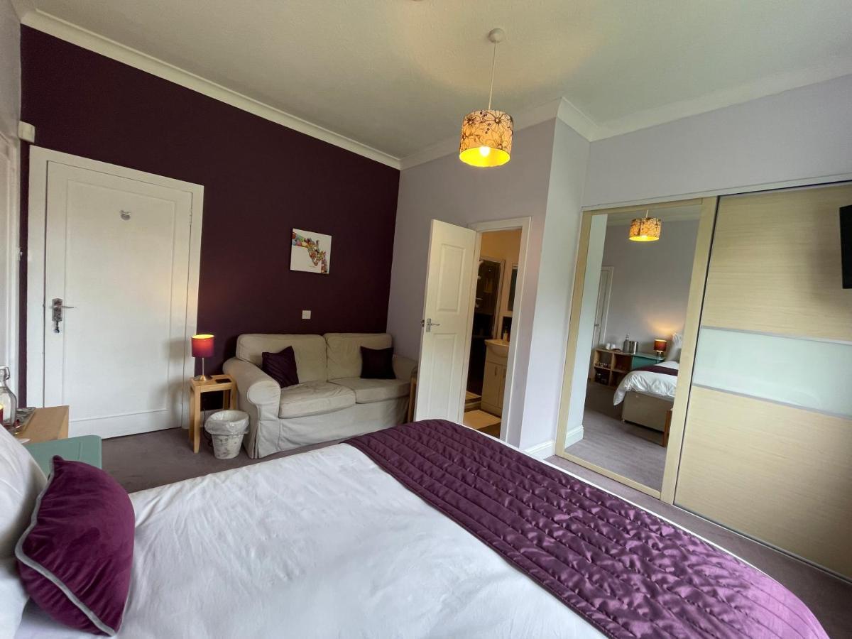 Blackburn Villa B&B Ayr Bagian luar foto