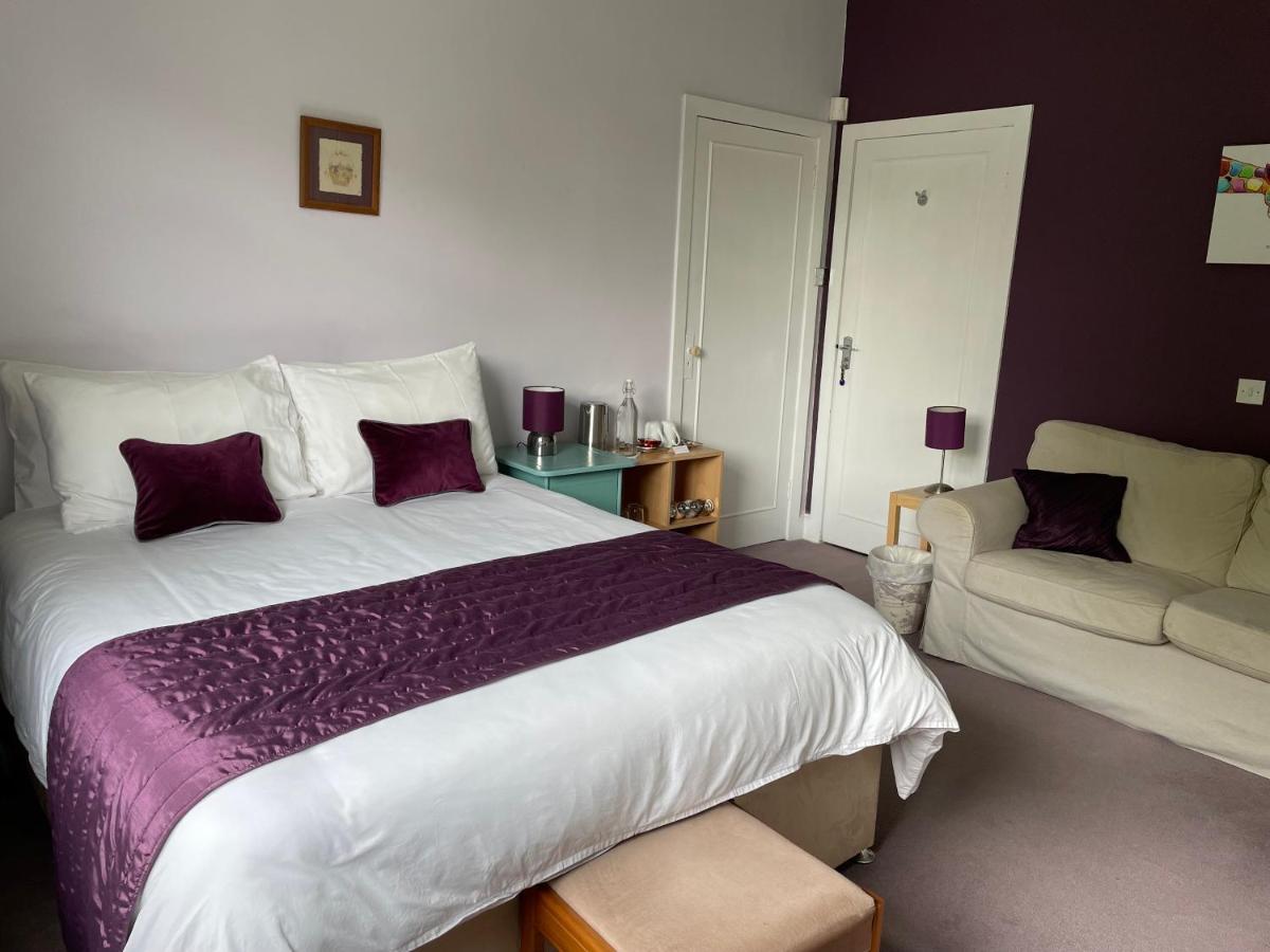 Blackburn Villa B&B Ayr Bagian luar foto