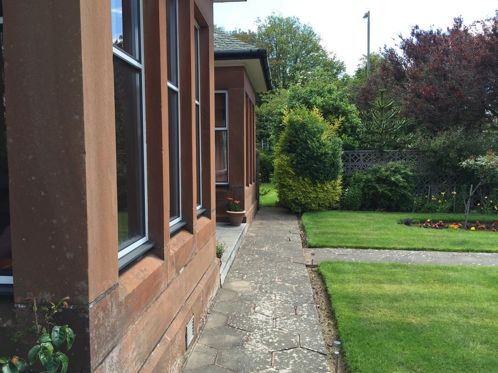 Blackburn Villa B&B Ayr Bagian luar foto