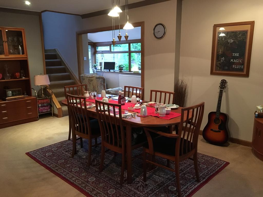 Blackburn Villa B&B Ayr Bagian luar foto