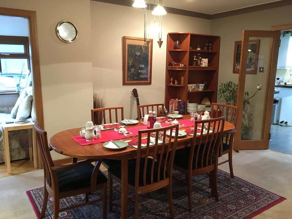 Blackburn Villa B&B Ayr Bagian luar foto