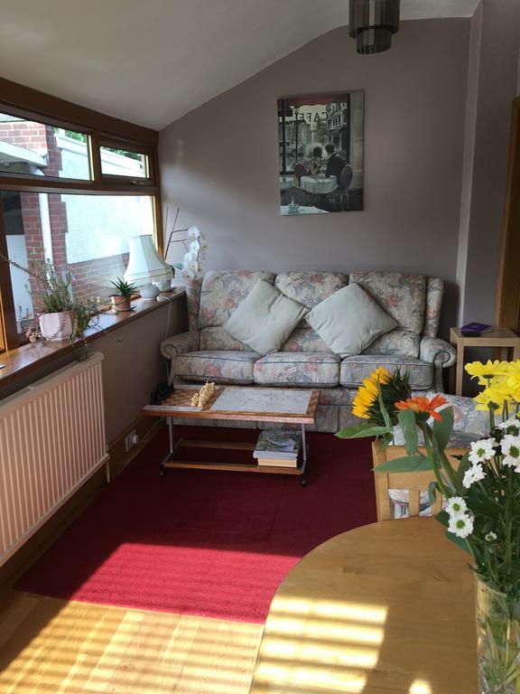 Blackburn Villa B&B Ayr Bagian luar foto